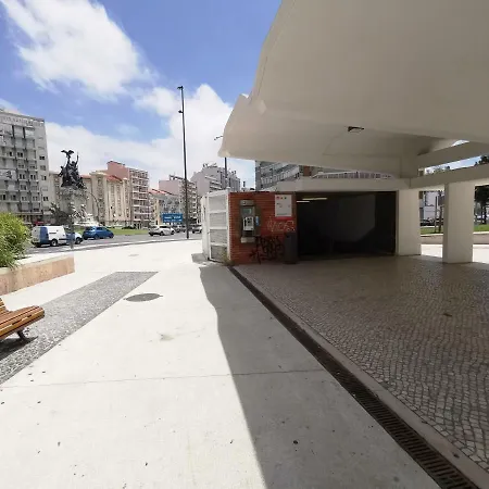 Down Town - Expo27 דירה