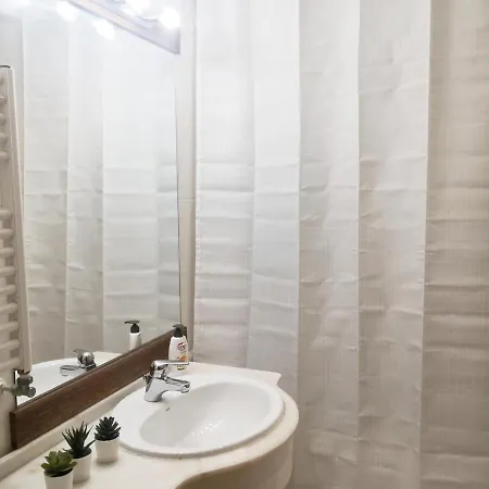 Down Town - Expo27 דירה *