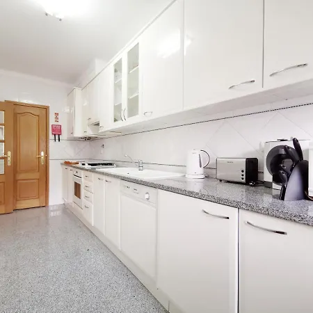 Down Town - Expo27 דירה